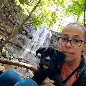 Meet your Posher, Jenn